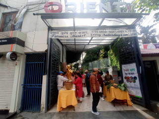 दरबारमार्गको साप्ताहिक हाटबजारमा रैथाने उत्पादनको खरिद बिक्री