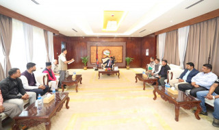 नुवाकोटको विकाससम्बन्धी समस्या बोकेर सांसदहरु पुगे बालुवाटार (ध्यानाकर्षणपत्रसहित)